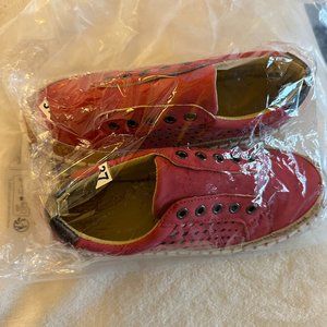 Women's Slip On Comfort Walking Sneakers Red